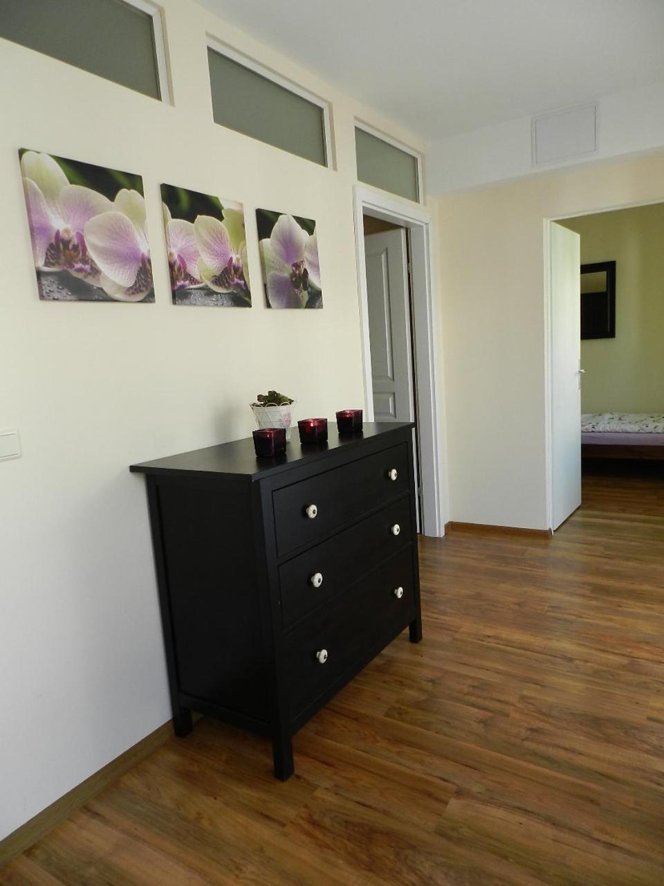 Wile West Apartmán